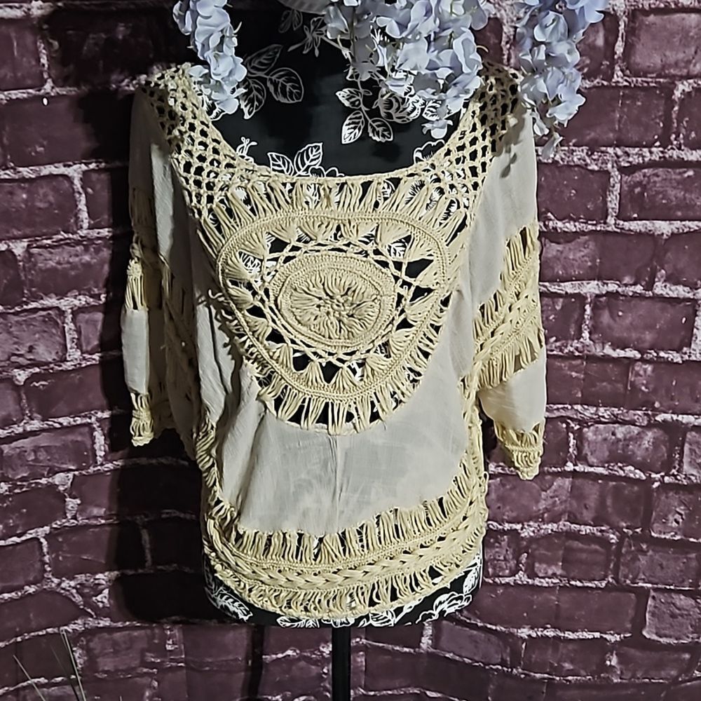 It Girl 🎁Bohemian Crochet Design Poncho Style Beach Cover Up Top